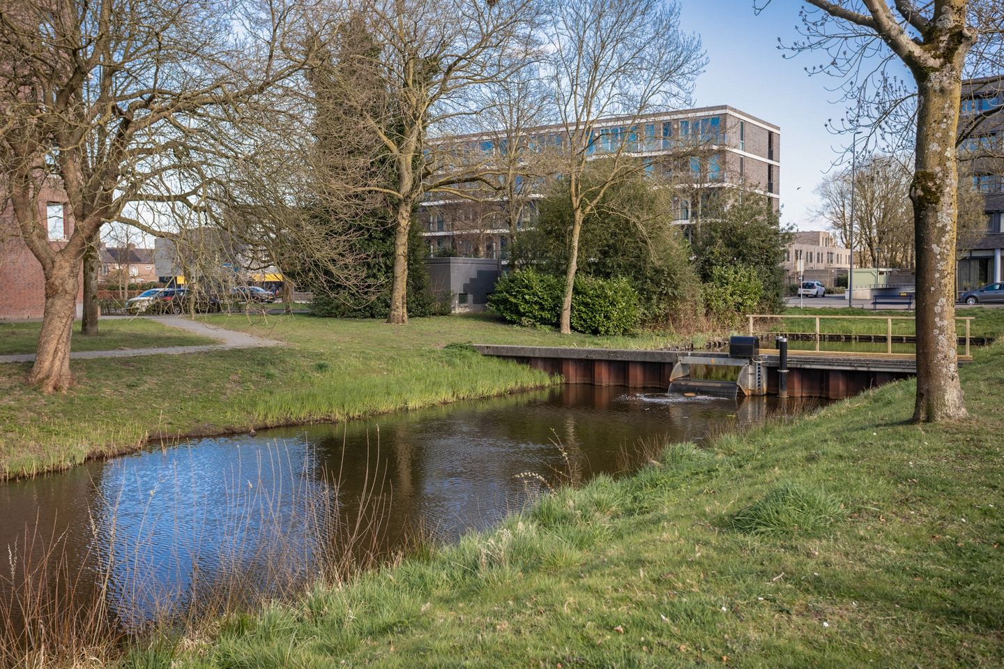 Foto 34 van Gouverneur Holvoetstraat 2