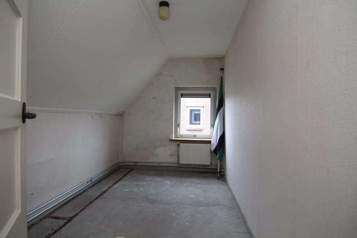 Photo 10 of de Haarstraat 23
