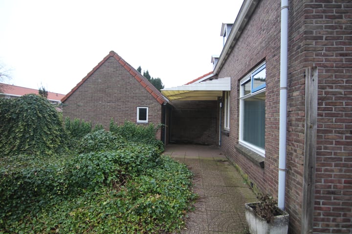 Photo 17 of de Haarstraat 23