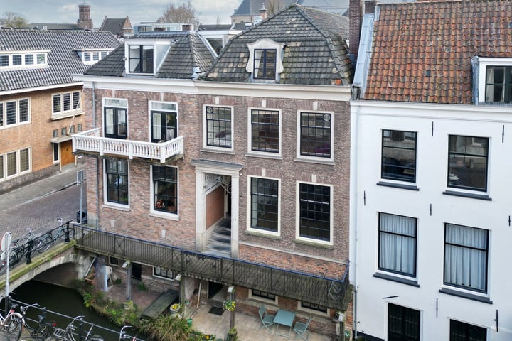 Kromme Nieuwegracht 15