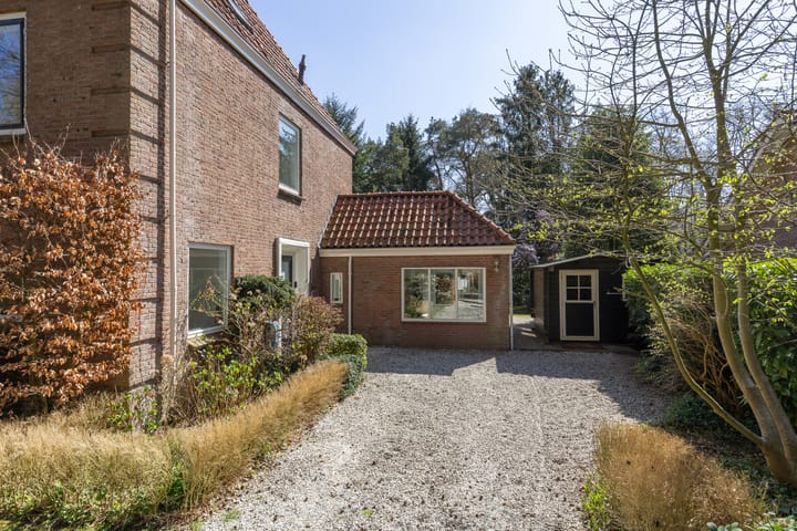 Foto 3 van Van der Helstlaan 7