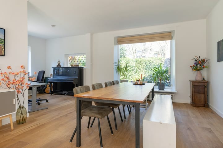 Foto 14 van Van der Helstlaan 7