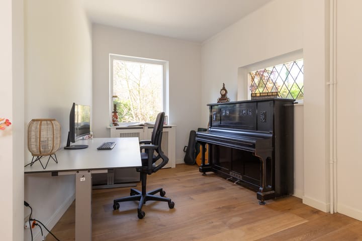 Foto 15 van Van der Helstlaan 7