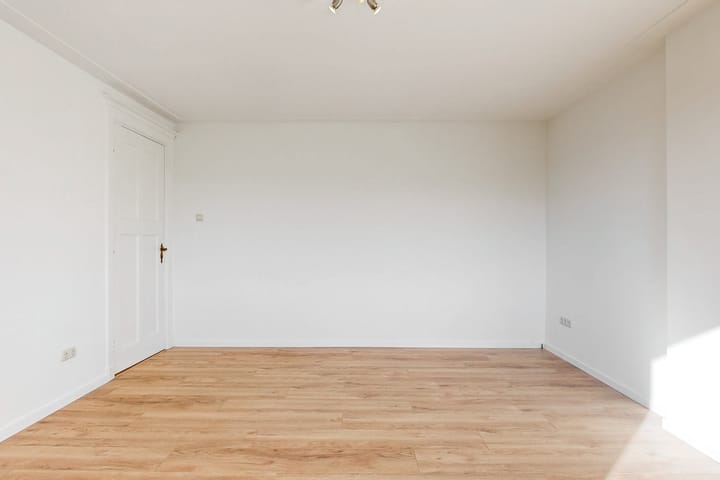 Foto 33 van Akerstraat 79