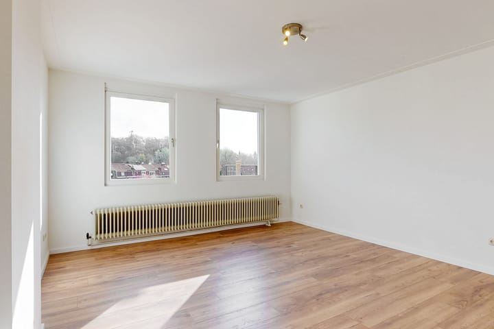 Foto 32 van Akerstraat 79