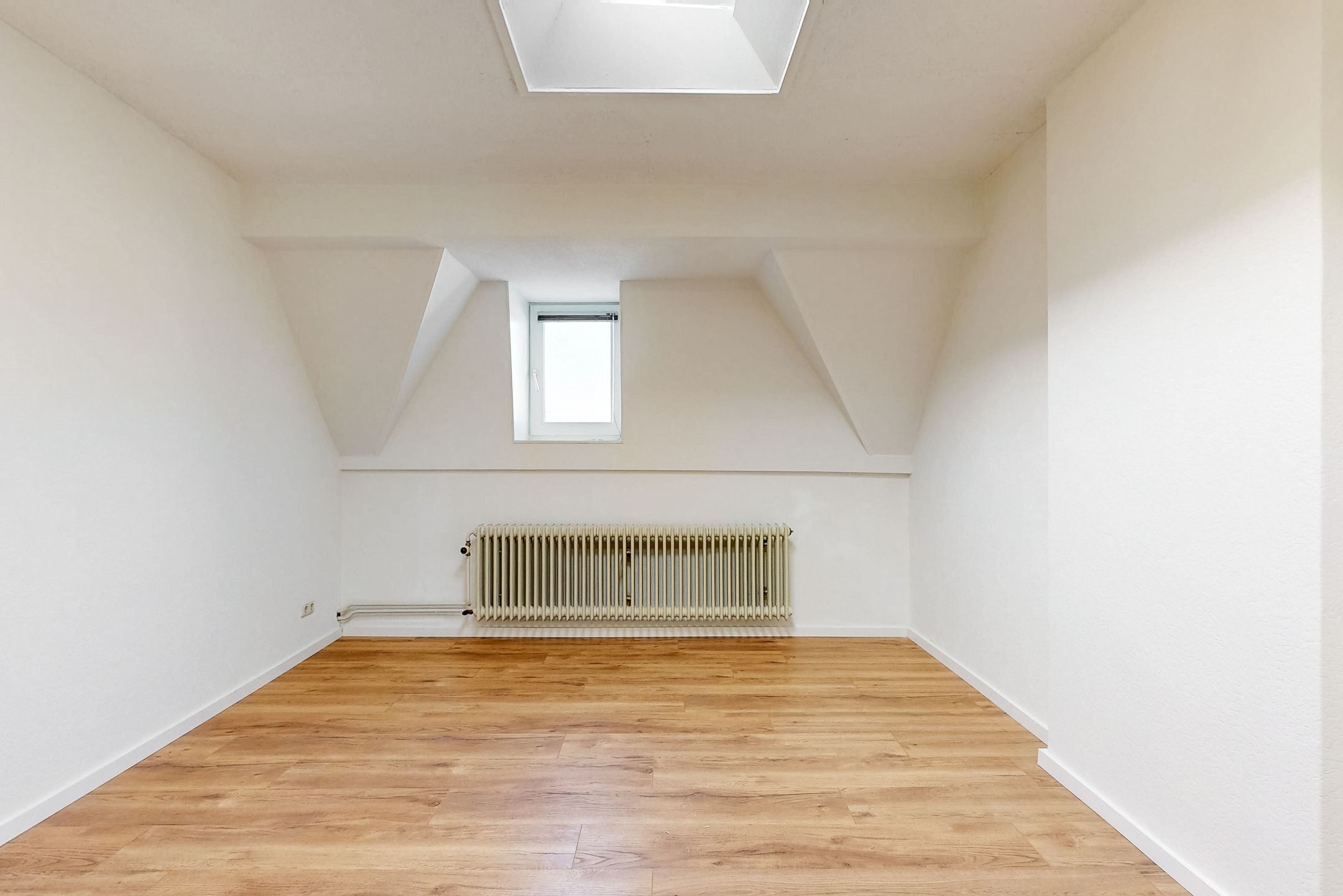 Photo 36 of Akerstraat 79