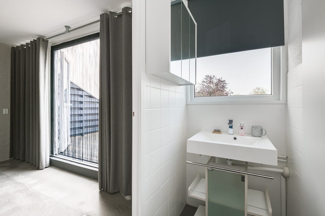 Photo 41 of Groenloseweg 85-III