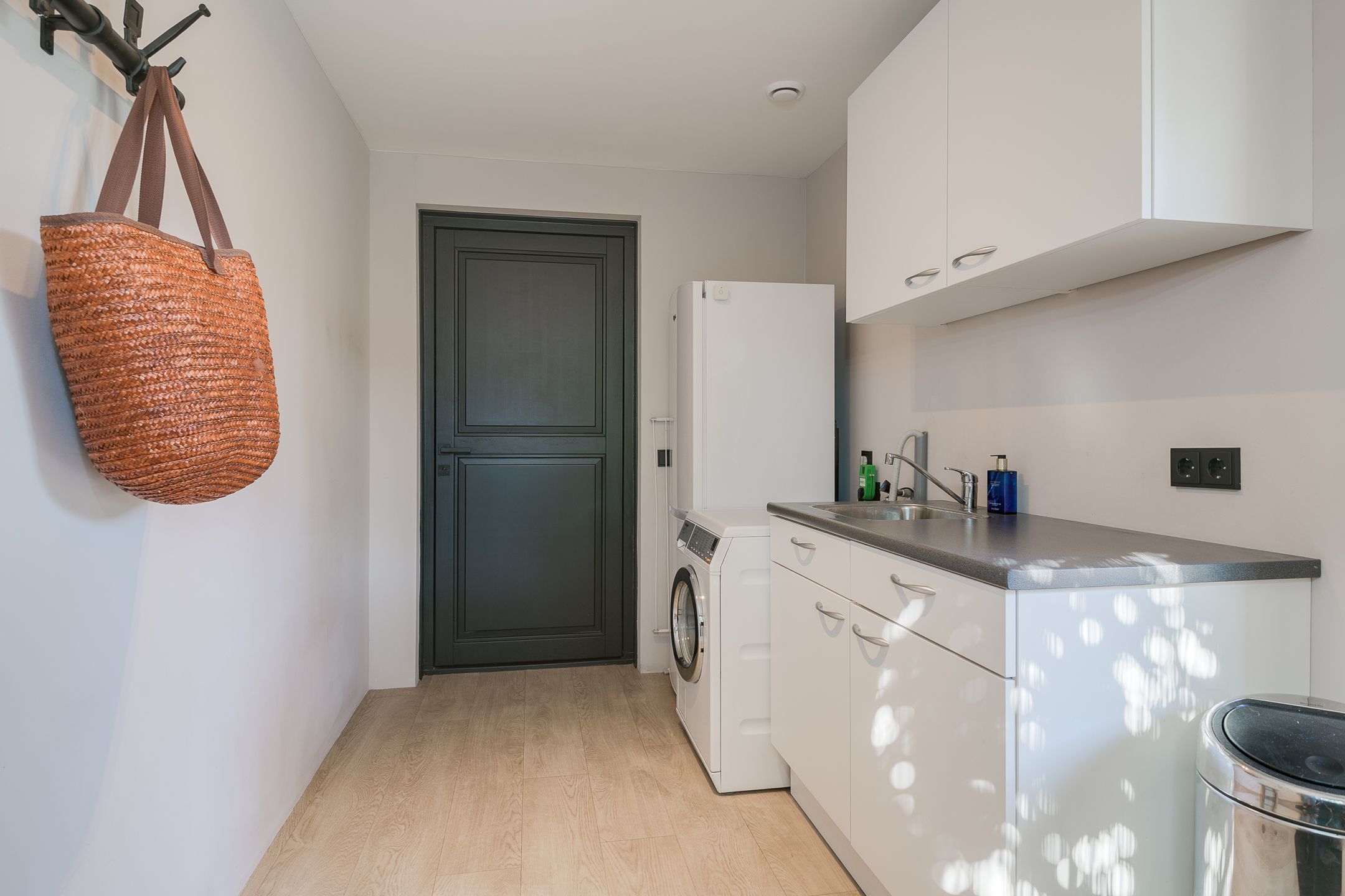 Photo 42 of Groenloseweg 85-III