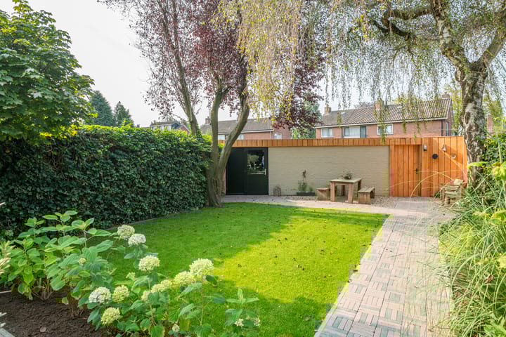 Foto 44 van Groenloseweg 85-III