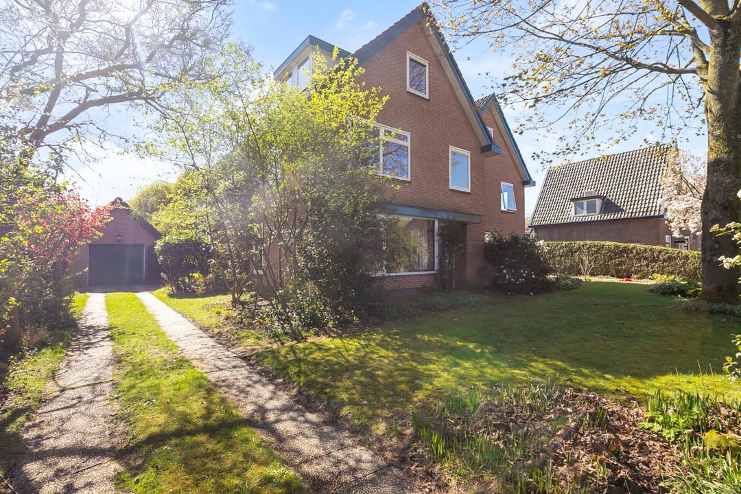 Foto 1 van Ooststeeg 114-A