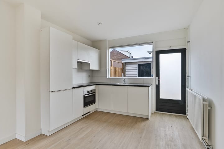 Photo 10 of Beukmolen 176