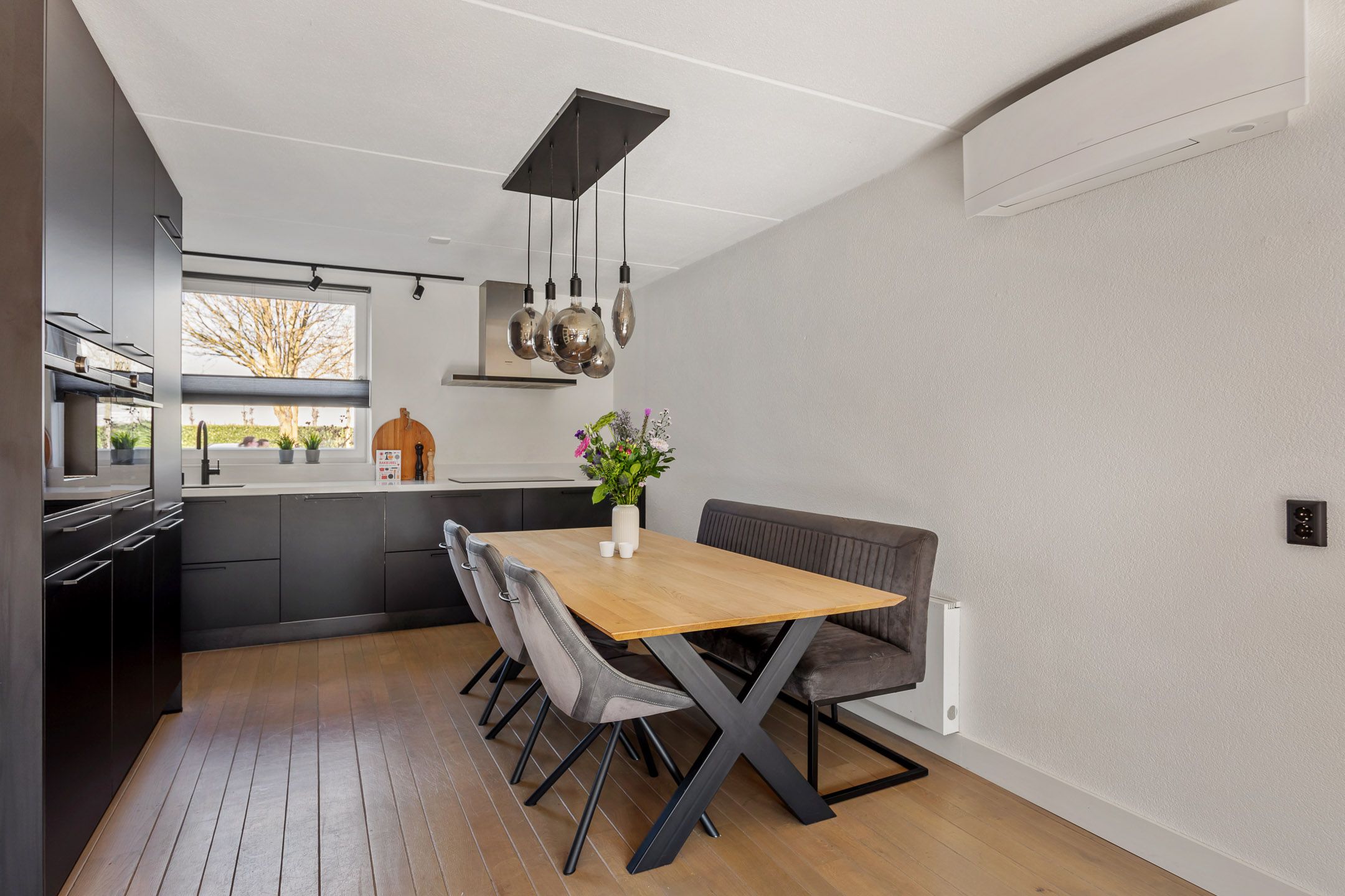 Foto 6 van Esbjergstraat 24