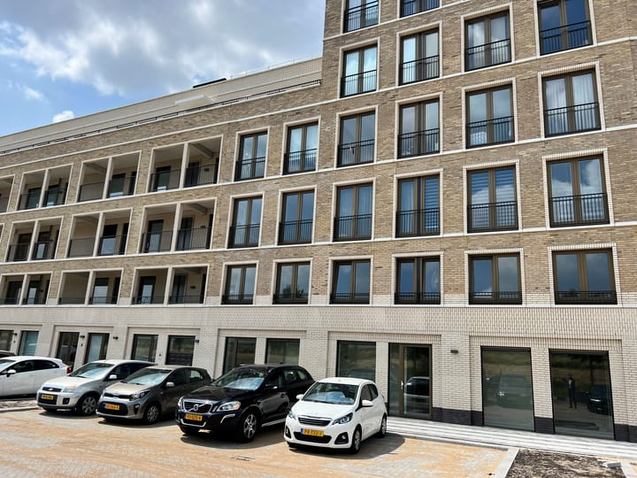 Foto 1 van Burgemeester Augustijnstraat 7