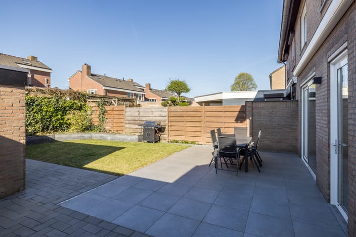 Photo 3 of Bachstraat 32