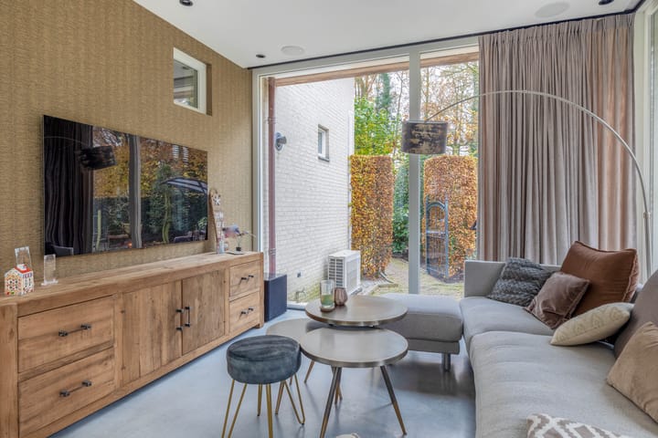 Foto 14 van Uranus 12