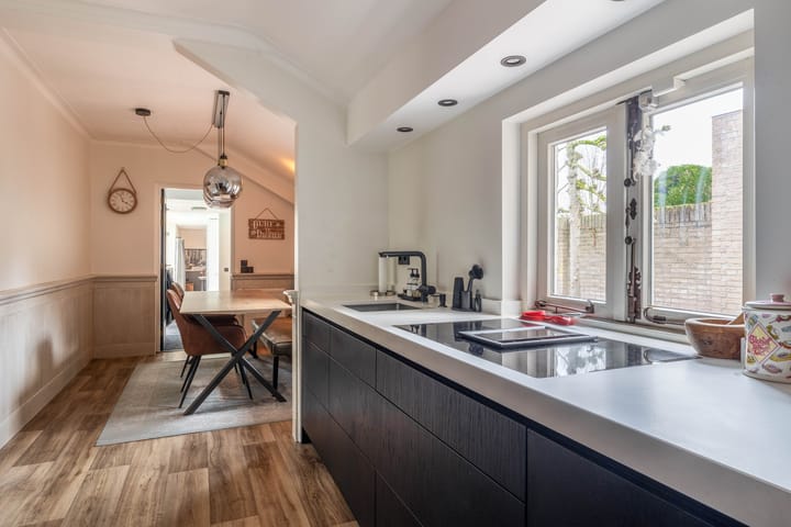 Foto 15 van Uranus 12