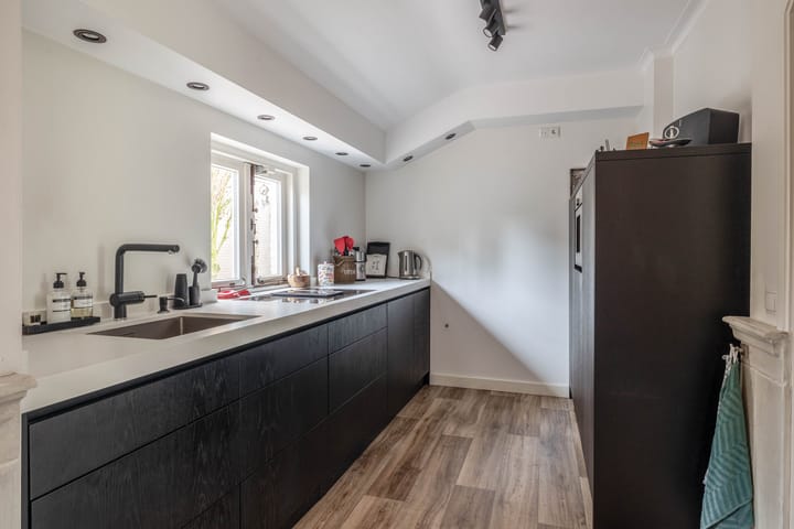 Foto 16 van Uranus 12