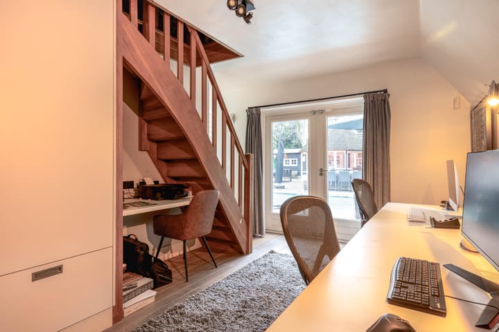 Foto 26 van Uranus 12