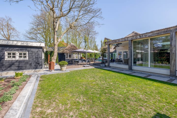 Foto 52 van Uranus 12