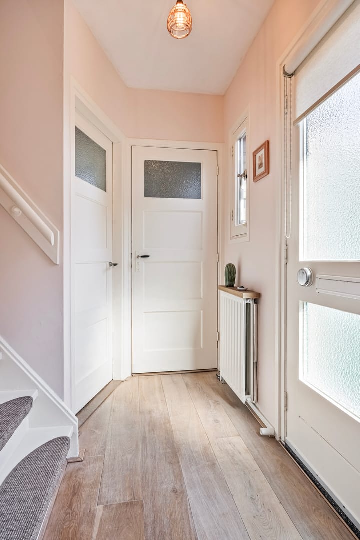 Photo 15 of Dr. Schaepmanlaan 110