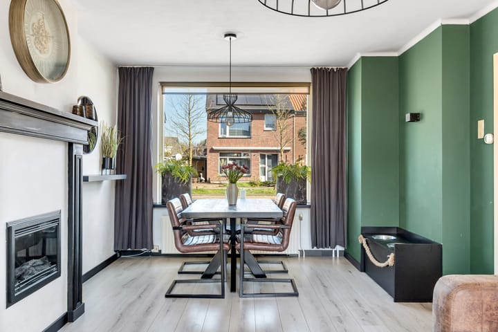 Photo 8 of Irenestraat 23