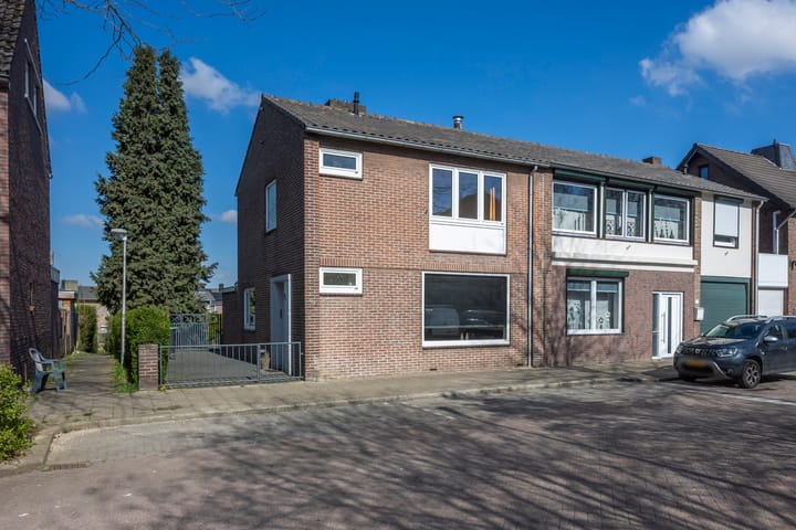 Foto 1 van Platanenstraat 25