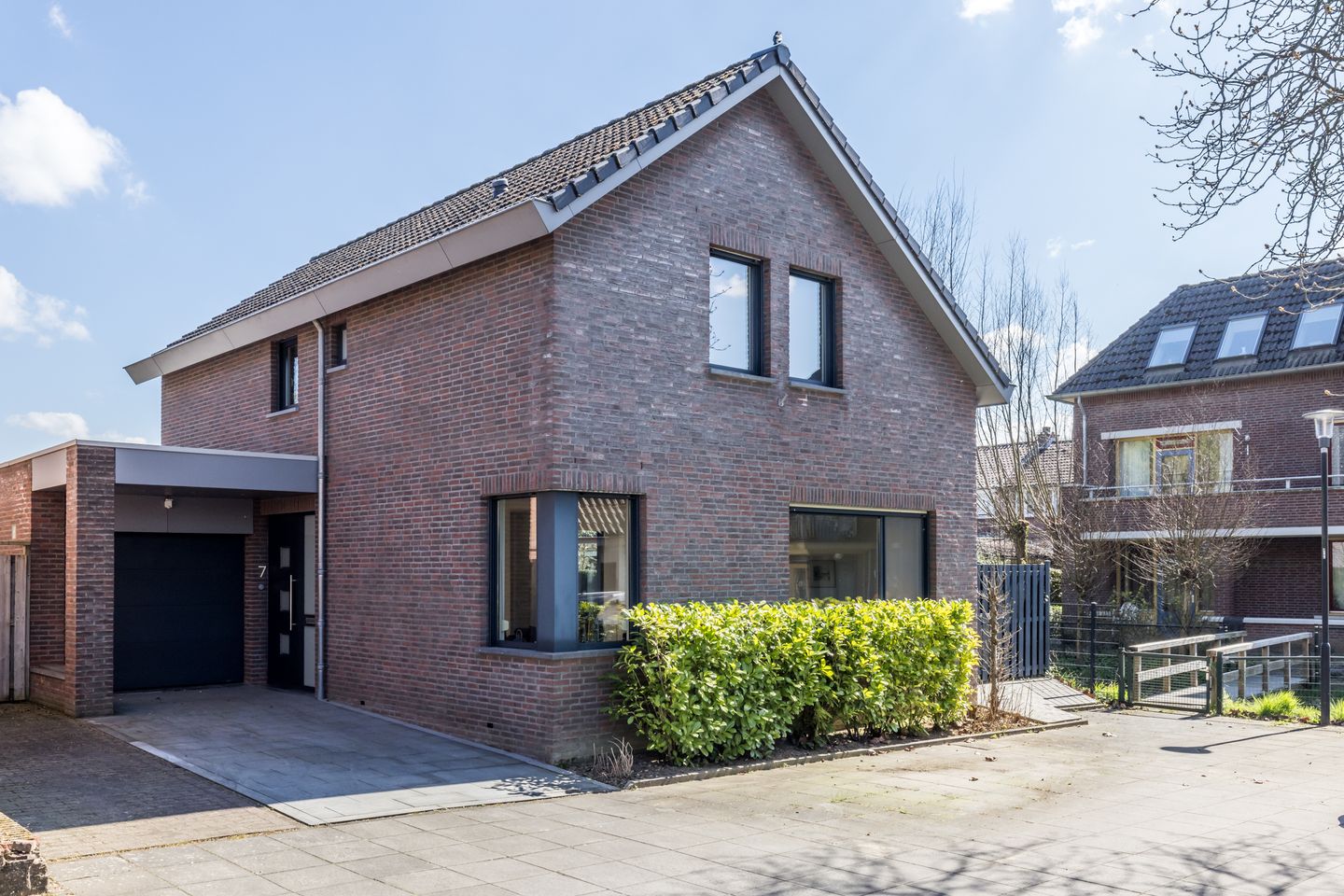 Foto 1 van Oude Schoolhof 7