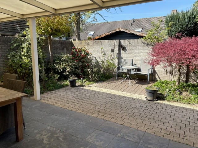 Photo 37 of Stereind 1