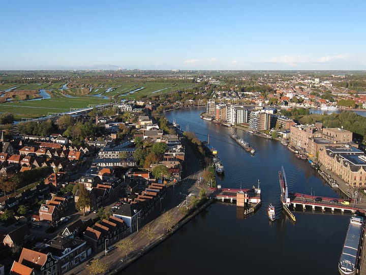 Foto 6 van Warmoesstraat 19-A