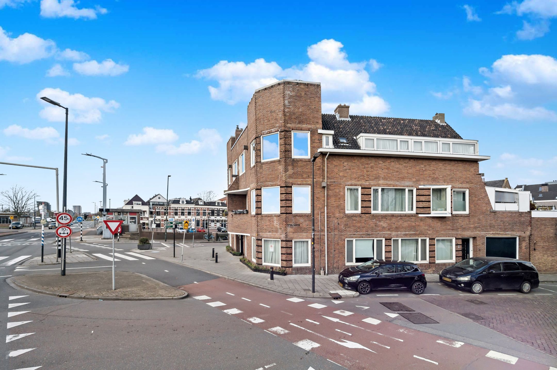 Foto 3 van Havenplein 2-RD