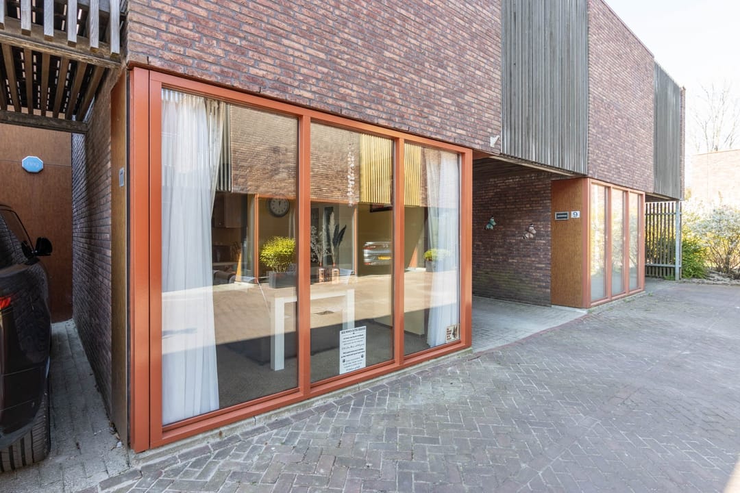 Foto 8 van Zonnebaarsstraat 9