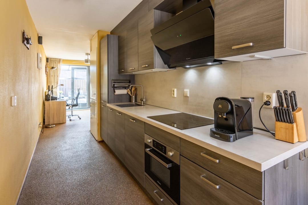 Foto 17 van Zonnebaarsstraat 9