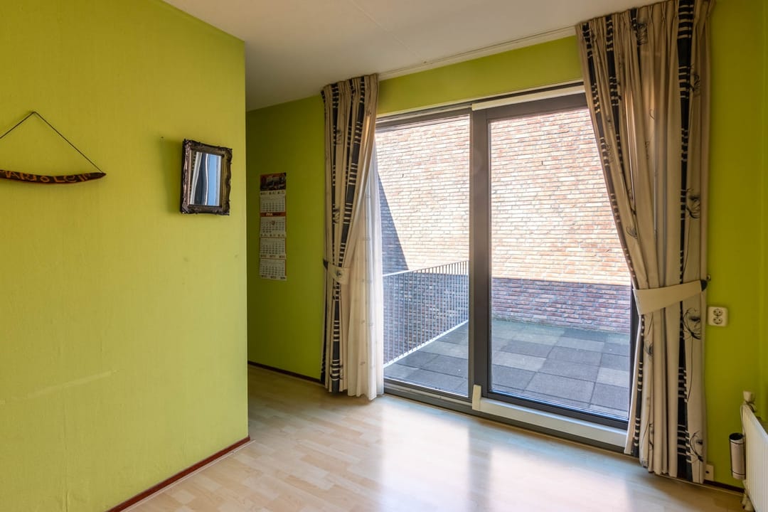 Foto 31 van Zonnebaarsstraat 9