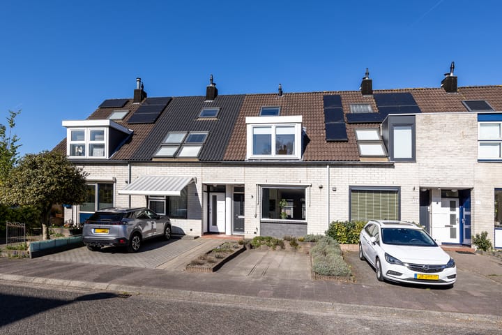 Foto 2 van Claverenbladstraat 33