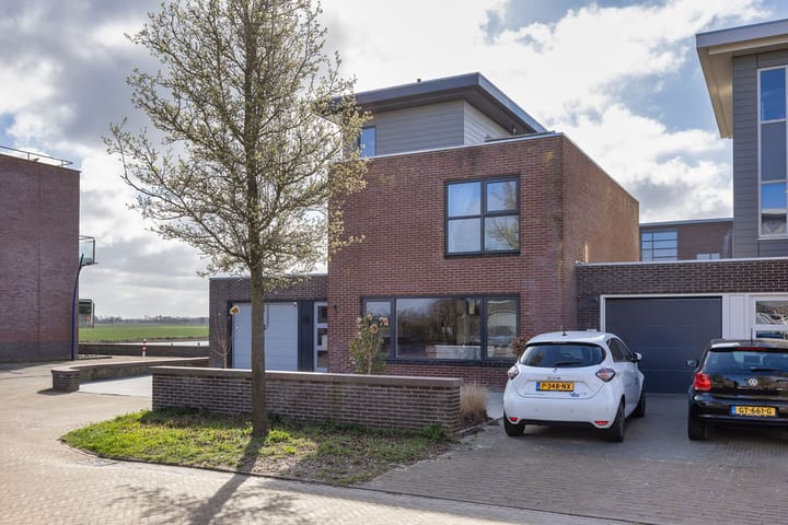 Photo 9 of Skûtsje 80