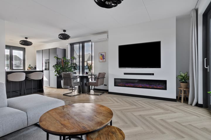 Foto 9 van Dotterbloem 10