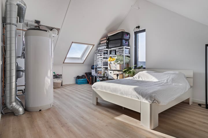 Foto 27 van Dotterbloem 10