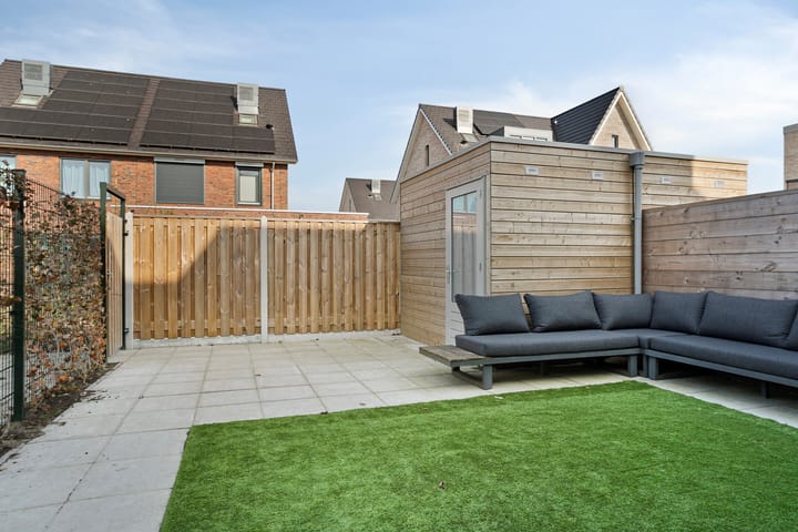 Foto 33 van Dotterbloem 10