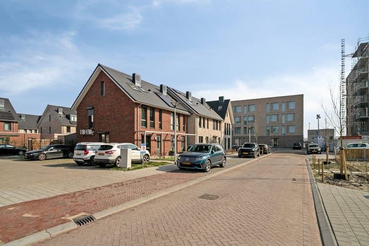 Foto 41 van Dotterbloem 10