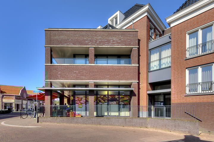 Photo 6 of Prins Hendrikstraat 2-C