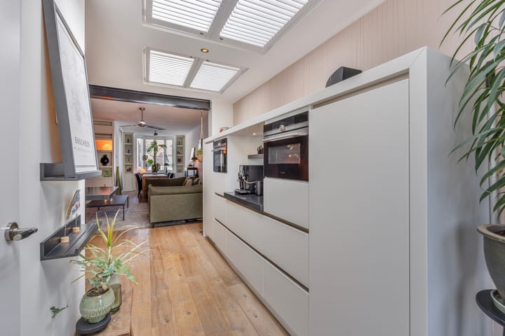 Foto 12 van Johan van Reesstraat 3