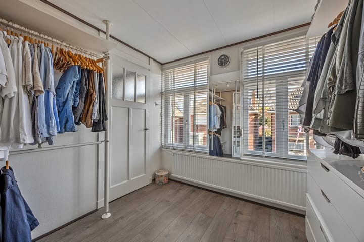 Foto 22 van Johan van Reesstraat 3