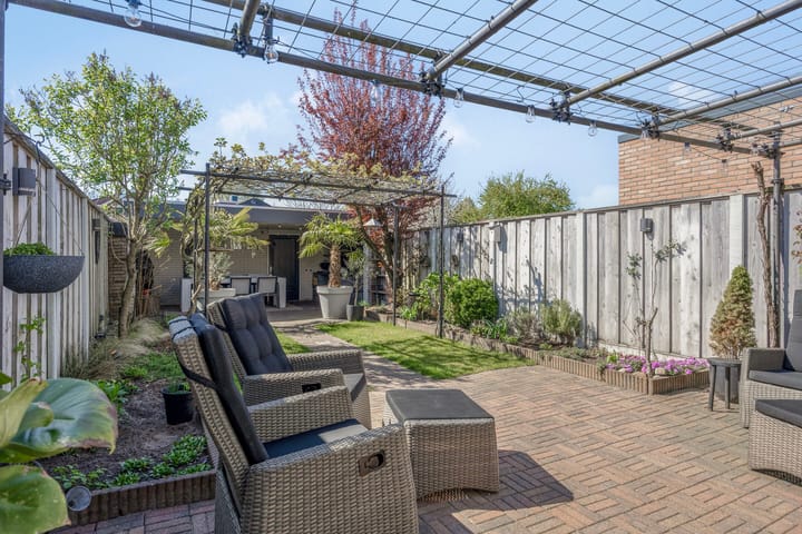 Foto 31 van Johan van Reesstraat 3