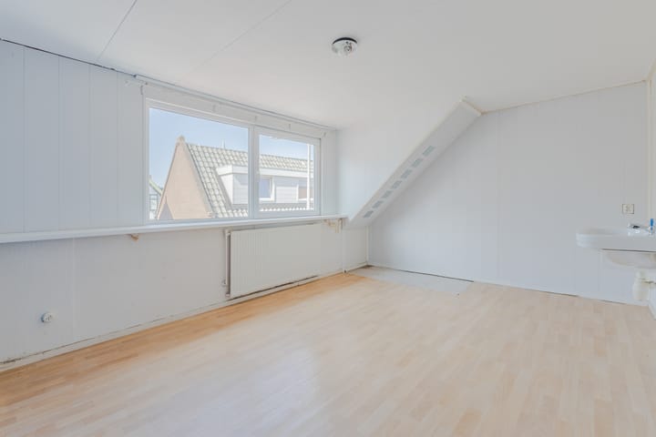 Foto 4 van Schoolstraat 13