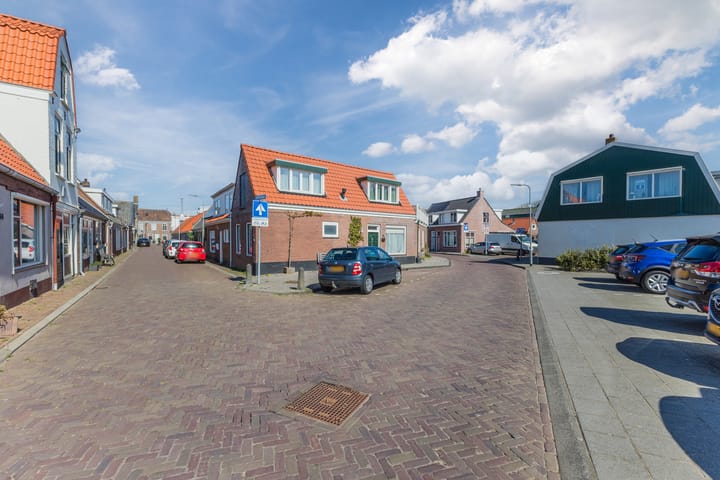 Foto 36 van Schoolstraat 13