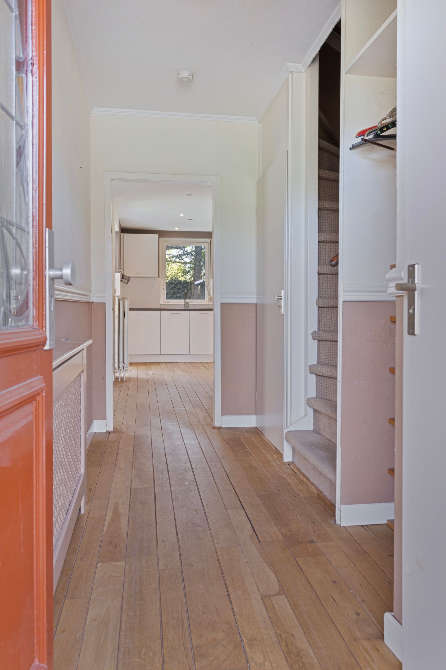 Photo 6 of Troelstrastraat 22