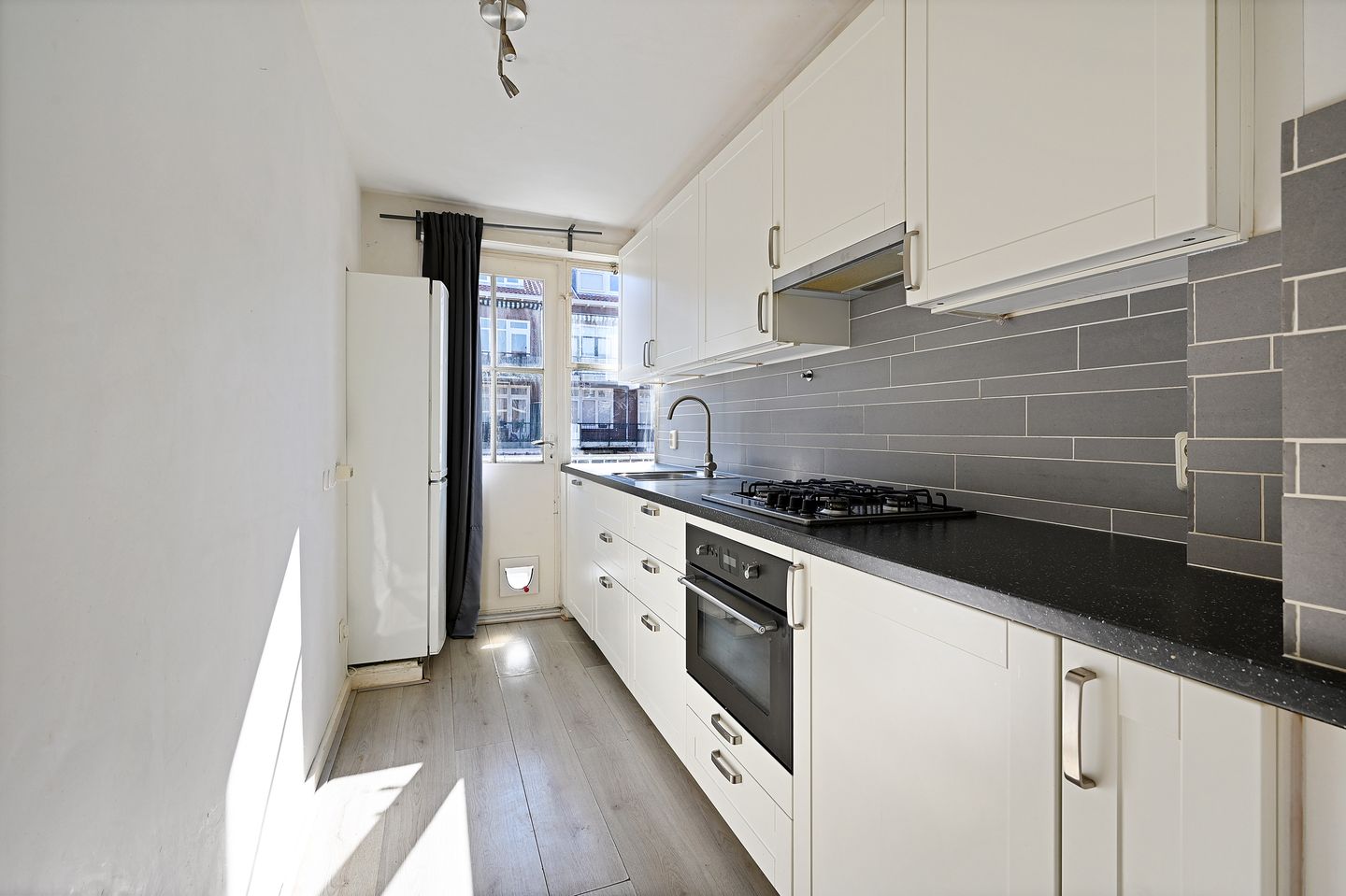 Foto 14 van Carel Vosmaerstraat 54