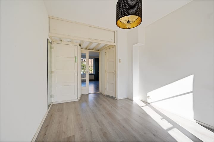 Foto 17 van Carel Vosmaerstraat 54