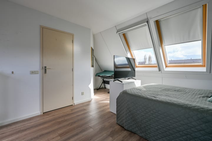 Foto 34 van Rotgans 22