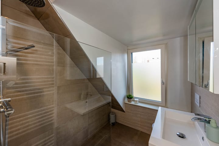 Foto 5 van Karel van Manderstraat 103